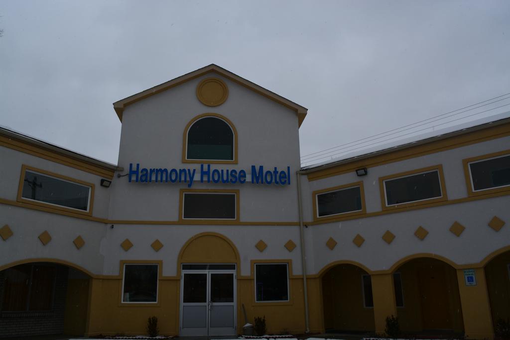 The Harmony House Motel Ypsilanti Eksteriør bilde